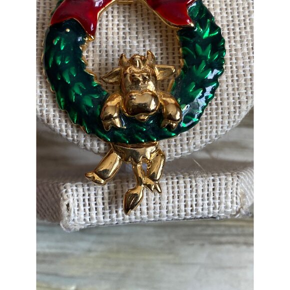 Vintage LIA by Lianna Christmas Wreath Cat Brooch Enamel Gold Holiday Pin - Picture 4 of 8